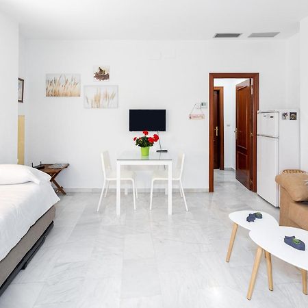Apartamento Adultos Centro Nueva De La Virgen 2 Free Parking Гранада Екстериор снимка