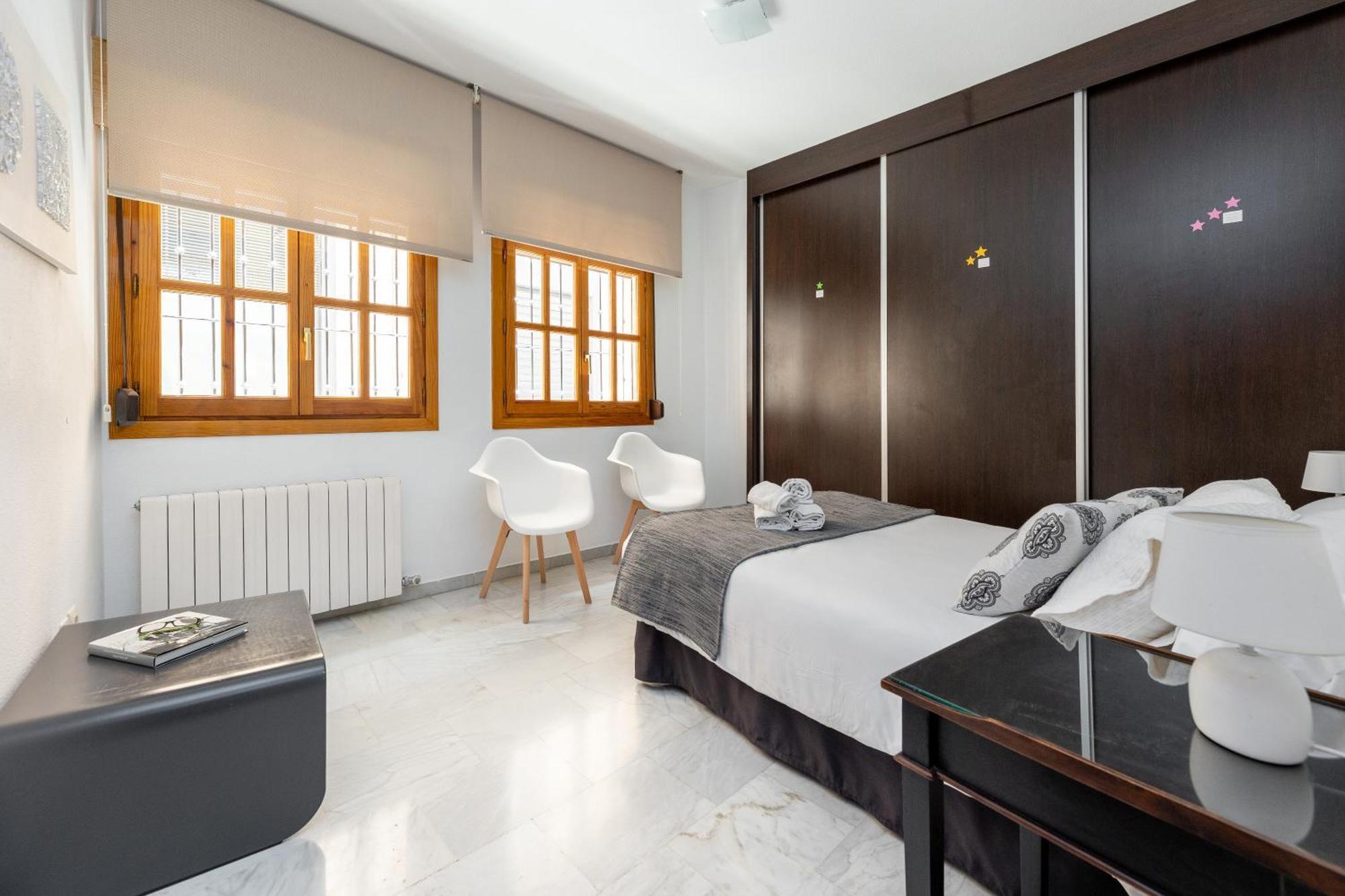 Apartamento Adultos Centro Nueva De La Virgen 2 Free Parking Гранада Екстериор снимка