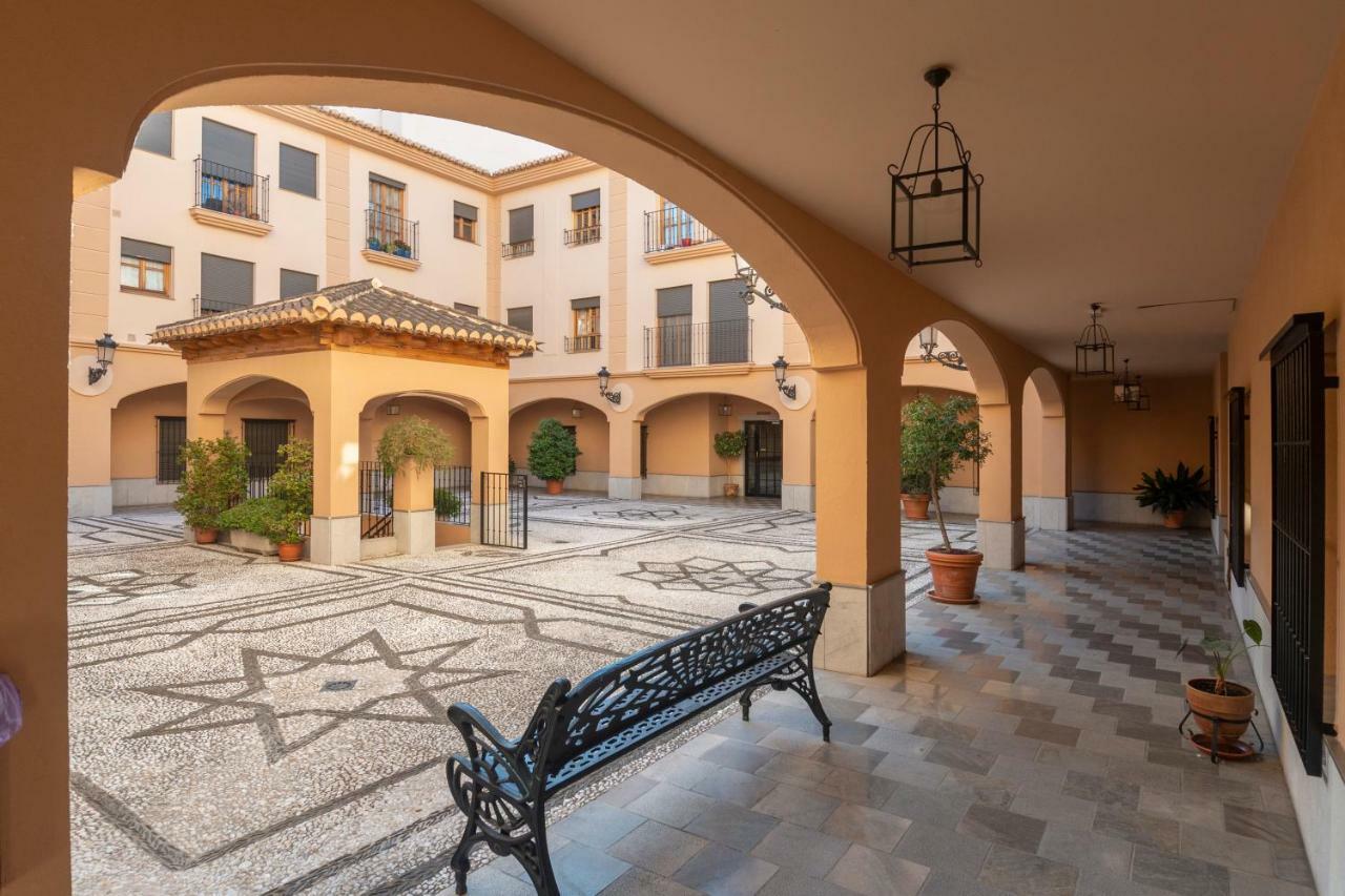 Apartamento Adultos Centro Nueva De La Virgen 2 Free Parking Гранада Екстериор снимка